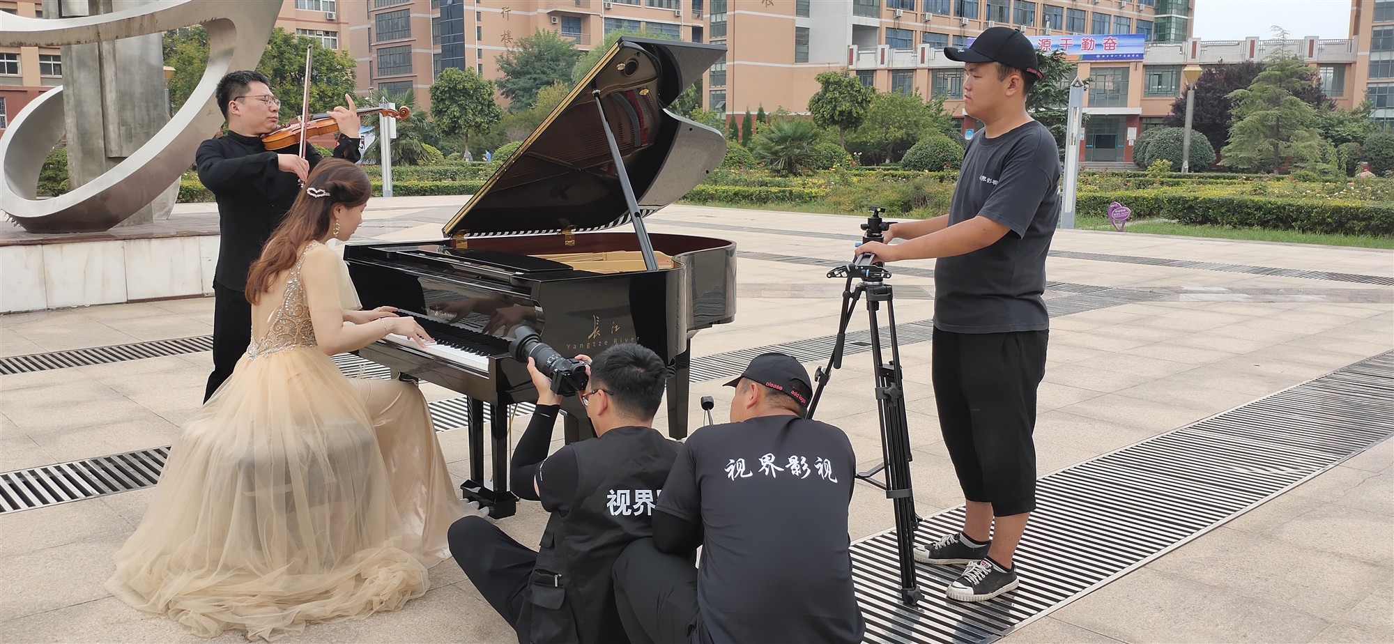 給鋼琴師再來個角度_副本